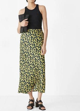 Брендова спідниця з розрізом