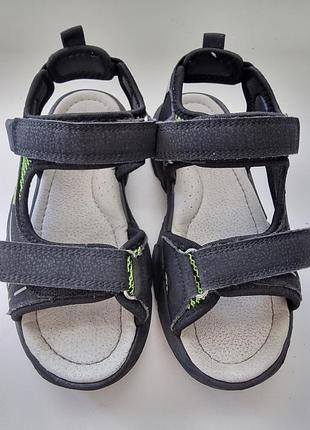 Сандалі для хлопчика зі шкіряною устілкою