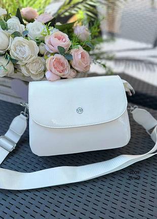 Женская стильная и качественная сумка мешок из эко кожи белая лак