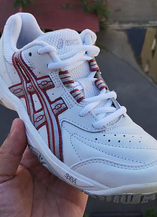Нові тенісні жіночі кросівки asics advantage