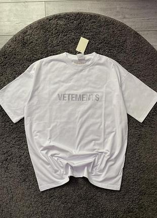 Футболка vetements зі стразами унісекс