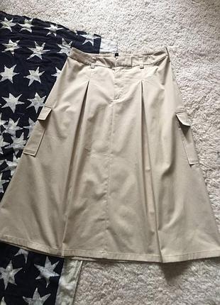 Юбка миди с карманами карго