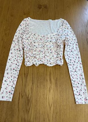 Легка кофта з відкритими плечима