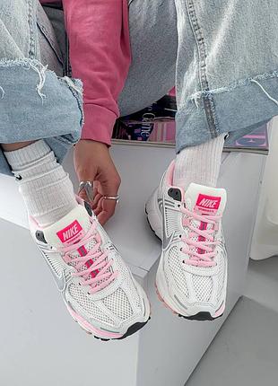 Жіночі кросівки nike