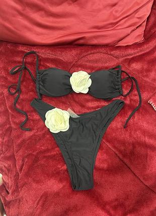 Модний чорний купальник - літо 2025, з трояндою, новий