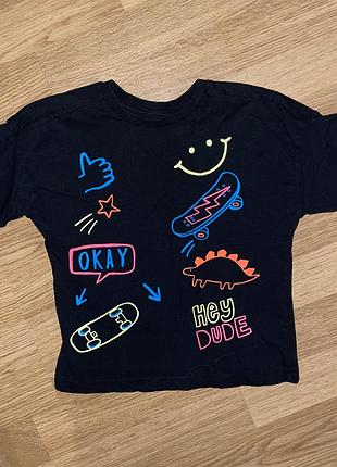 Футболка з малюнком