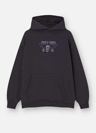 Худи pull &amp; bear с принтом guns n’ roses с черепом. 7