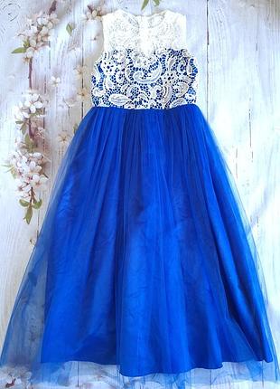 Вечернее, нарядное платье указан рост 150.