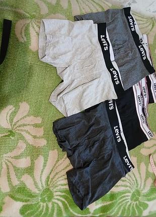 Трусы мужские, оригинал levi's. приобретались в сша. не подойти размер. 
.