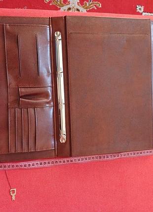 Діловий портфель 4