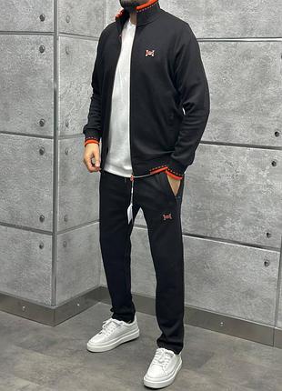 Спортивний костюм