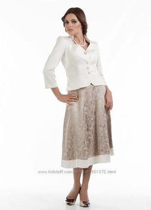 Жіночий жакет