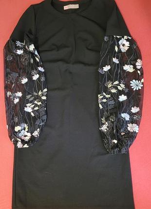 Платье маленькое черное
