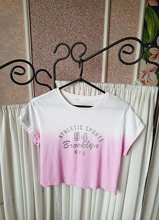 Стильна кроп футболка з градієнтом.