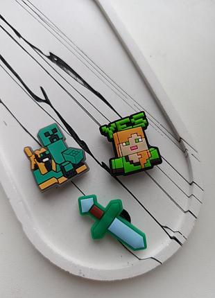 Джибітси на крокси лот набір 3 шт jibbitz crocs minecraft майнкрафт