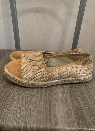 Еспадрильї на плетеній підошві