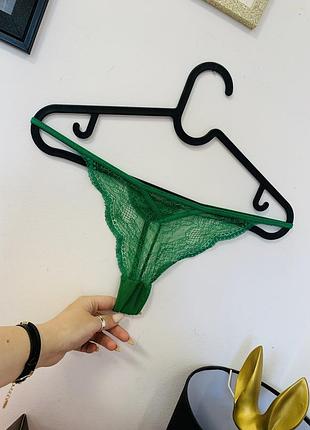 Зеленые трусики стринги