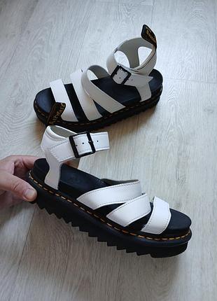 Жіночі шкіряні сандалі босоножки dr.martens оригинал кожа.