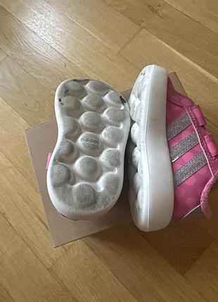 Кросівки оригінал 3