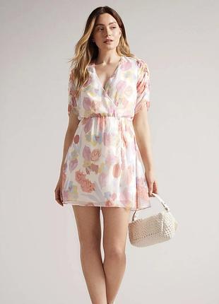 Красива сукня ted baker