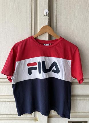 Футболка fila з великим лого