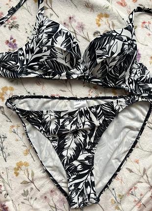 Купальник (плавки+бюст)