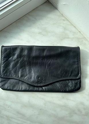 Стильный кожаный клатч черного цвета