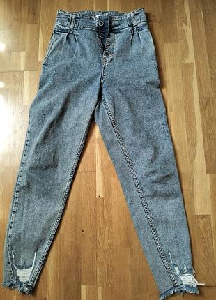 Джинсы на худи девушку. размер 42-44.