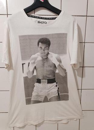 Продам фудболку мерчь фирмы boxing cnamp