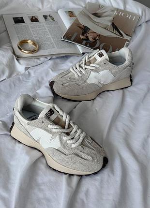 Женские кроссовки new balance 327