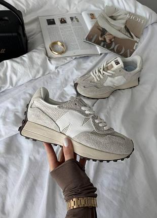Женские кроссовки new balance 327