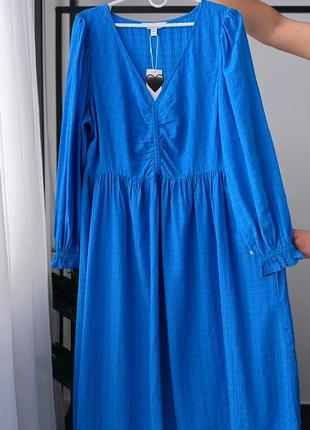 Гарна сукня 🩵