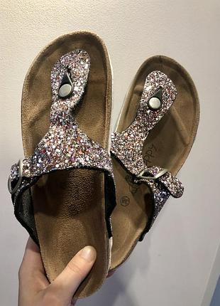 Блестящие натуральные вьетнамки preppy