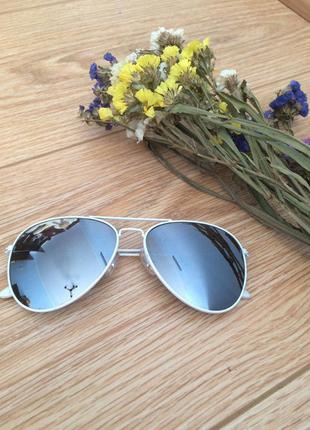 Зеркальні окуляри