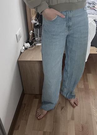 Джинси прямі baggy bershka