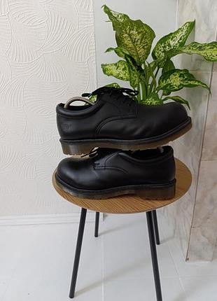 Кожаные ботинки туфли со стальным носком dr. martens 1460