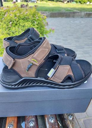 Чоловічі сандалі ecco exowrap  оригінал/чоловічі сандалі коричневі