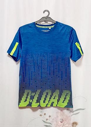 Футболка спортивна c&a download sports на хлопчика зріст 146-152 см