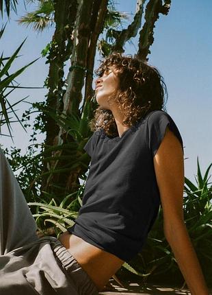 Футболка жіноча