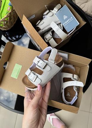 Дитячі босоніжки 2