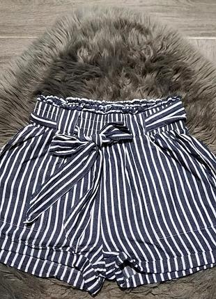 Брендовые, тонкие, полосатые шорты из вискозы и с поясом 44 р-only