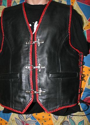 Кожаный жилет mdm fashion для мотоцикла и байкера, клубный, черно красный