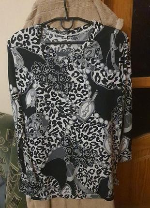 Женская блузка тонкая трикотажная черно- белая