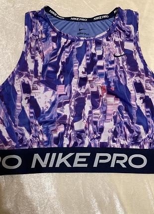 Топ nike pro