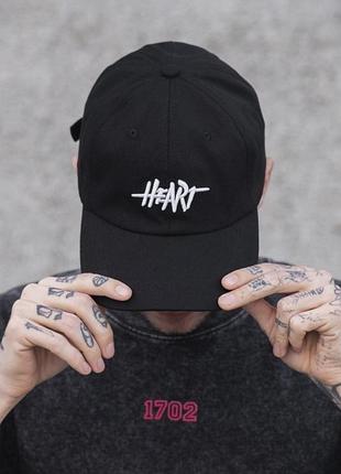 Кепка бейсболка without heart black