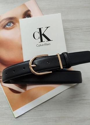 Жіночий шкіряний ремінь calvin klein black пряжка золото