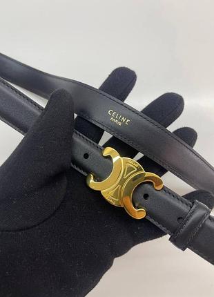Жіночий чорний шкіряний ремінь celine triomphe з золотистою пряжкою