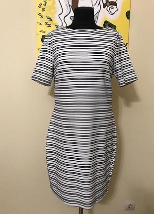 Гарне трикотажне плаття бренд