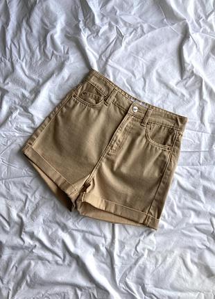 Джинсові шорти пісочного кольору