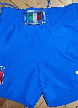 Спорт фірмові  футбольні puma шорти труси зб. італія.7-9 років.